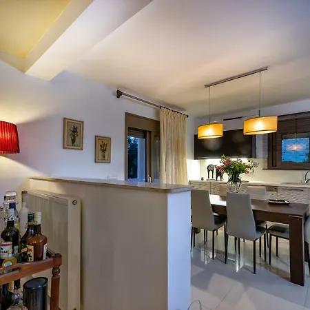 Villa Elaia *